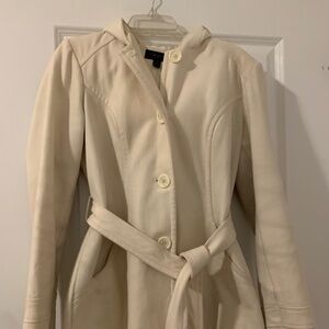 White coat, with hood, medium, two front pockets